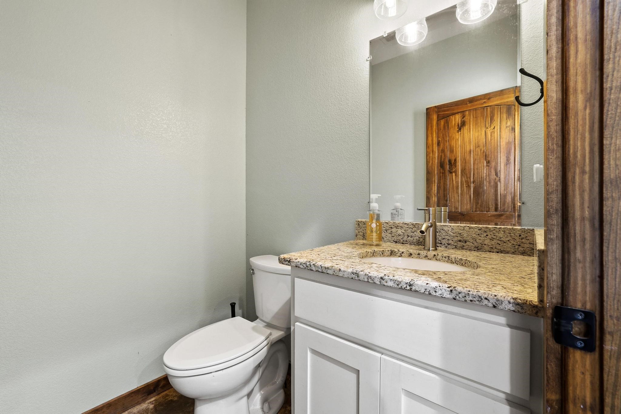1350 County Rd 4040 Road Ector TX 75439