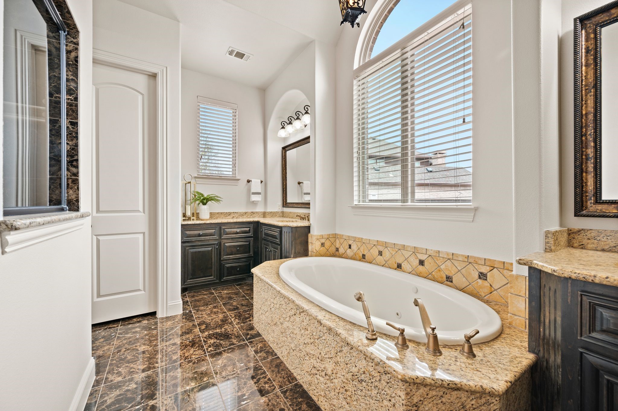 5803 Chalford Common Colleyville TX 76034