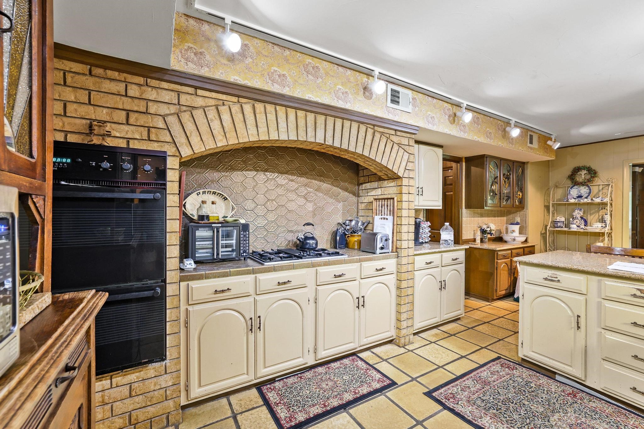 2531 Shoreline Drive Sherman TX 75092