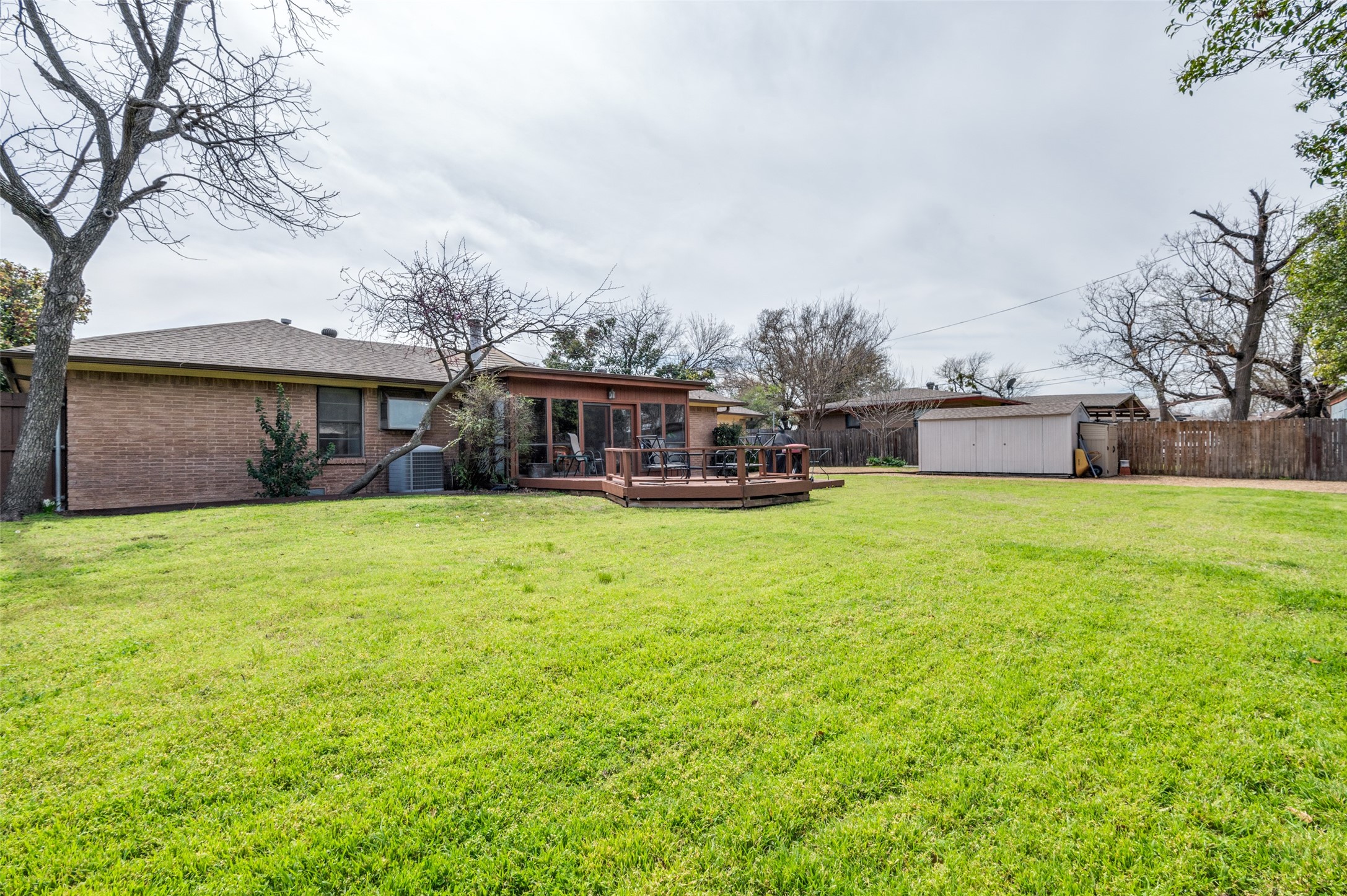 3271 Kinkaid Drive Dallas TX 75220