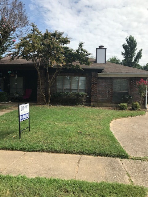 115 Hickory Springs Drive Euless TX 76039