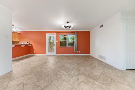 819 Del Mar Lane Arlington TX 76012