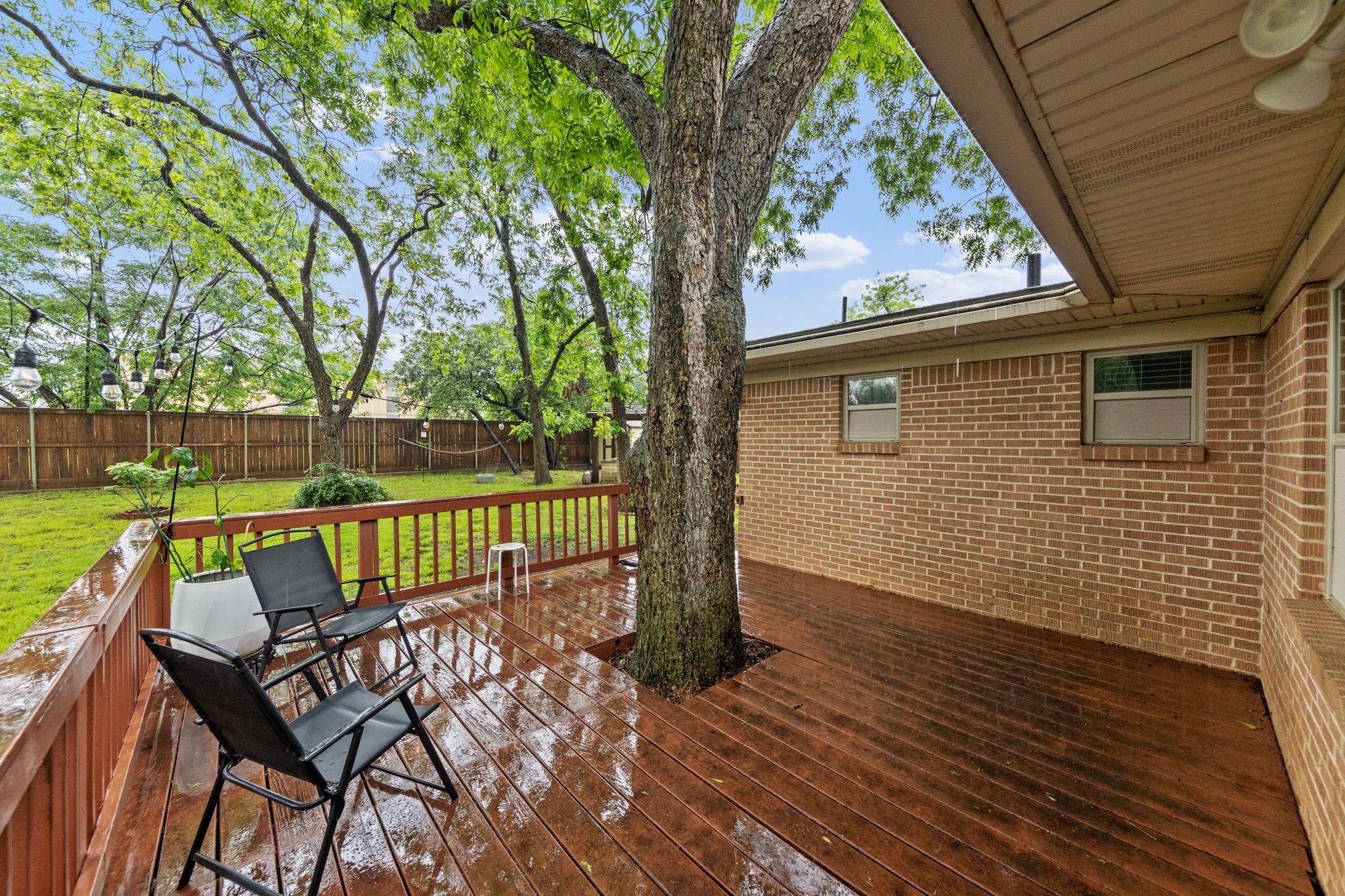 819 Del Mar Lane Arlington TX 76012