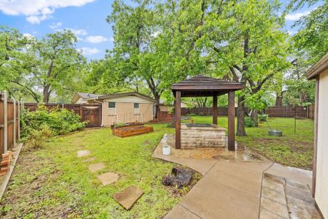 819 Del Mar Lane Arlington TX 76012