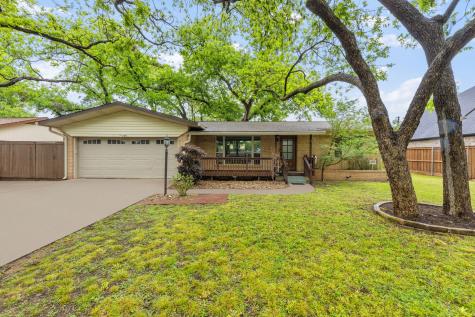 819 Del Mar Lane Arlington TX 76012
