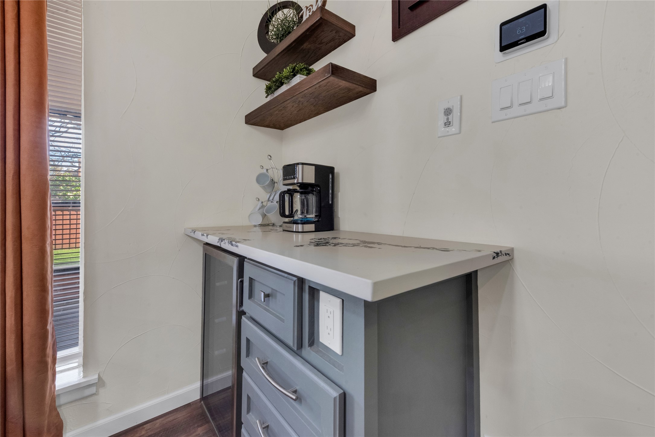 224 Plainview Drive Hurst TX 76054