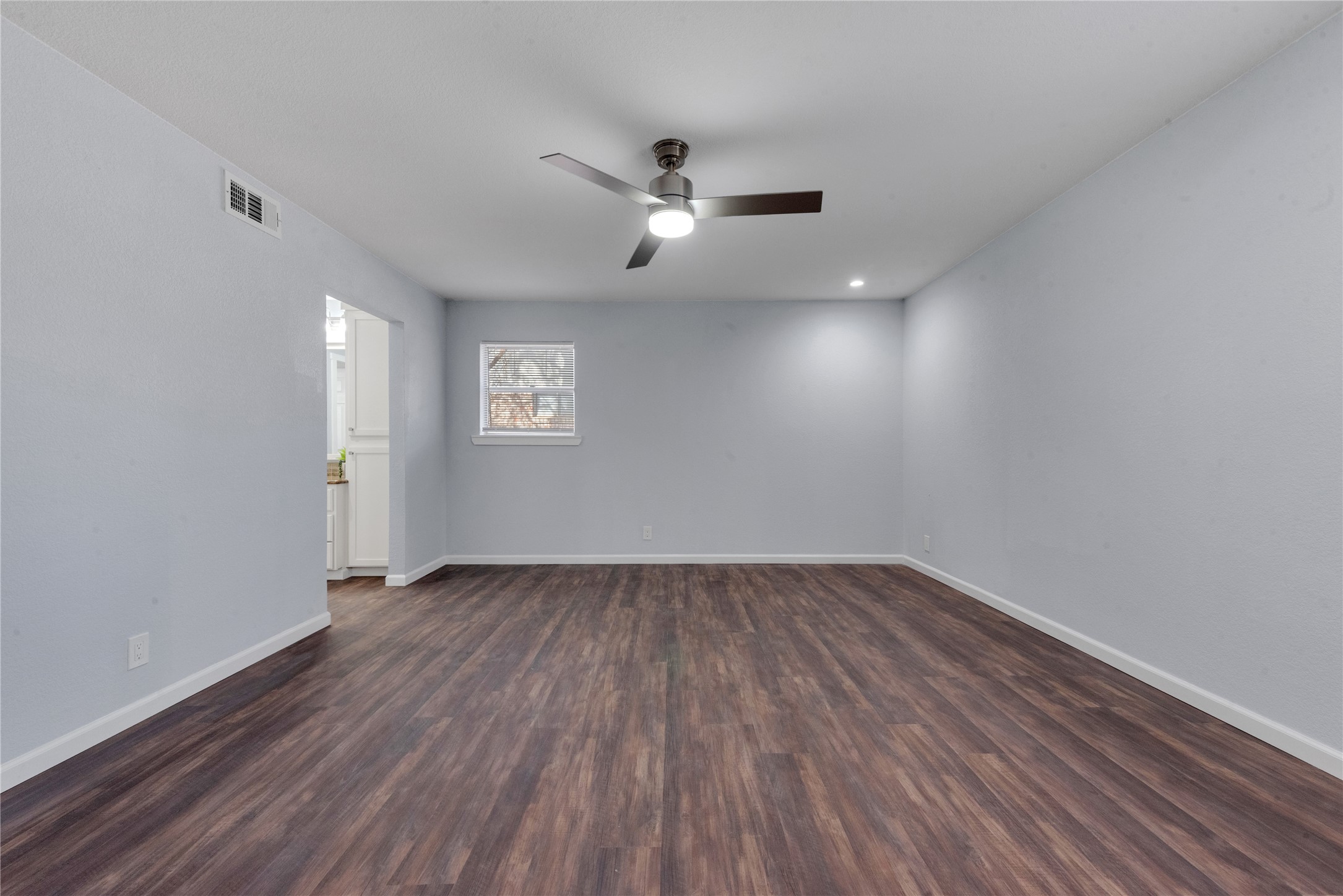 224 Plainview Drive Hurst TX 76054