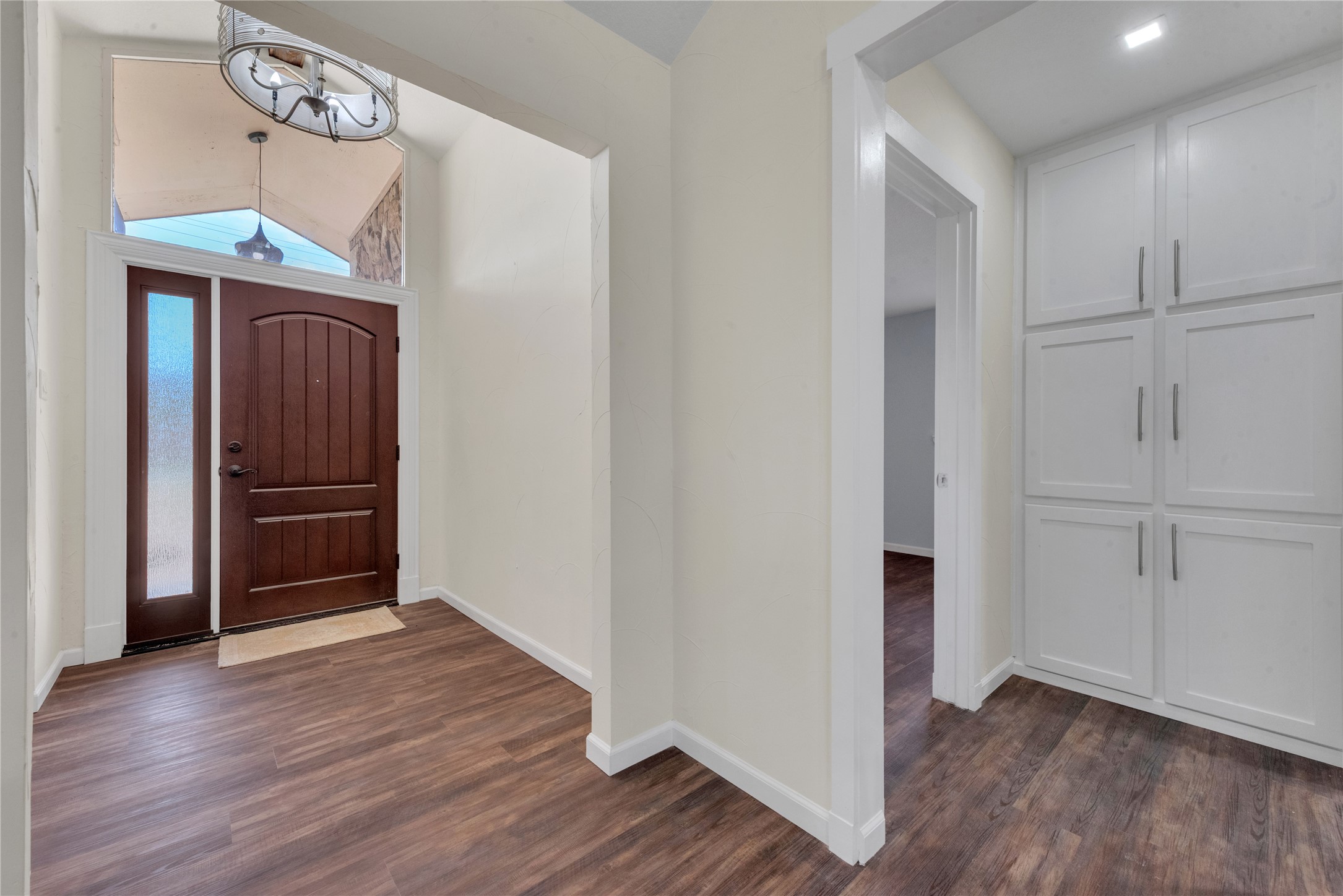 224 Plainview Drive Hurst TX 76054