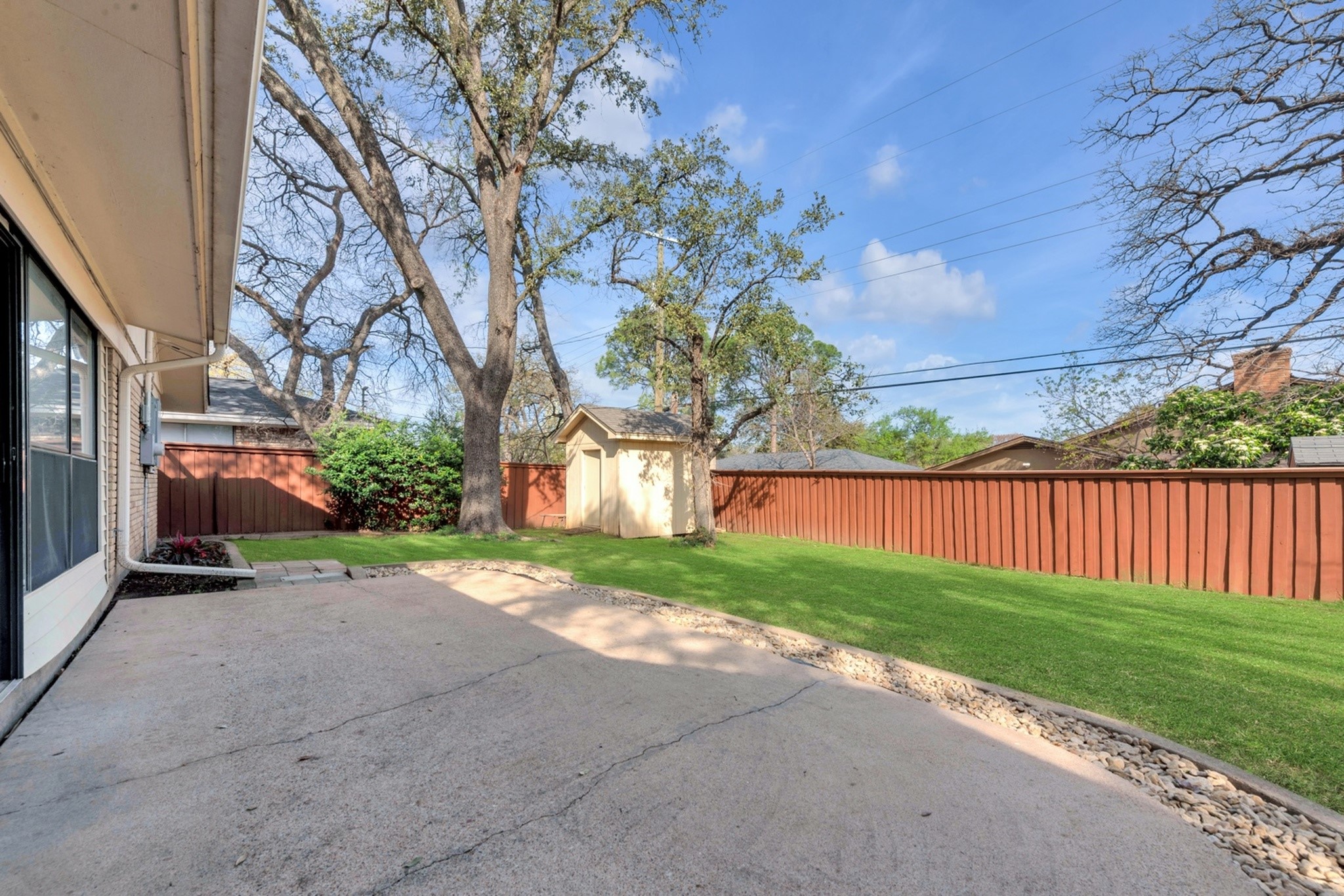 224 Plainview Drive Hurst TX 76054