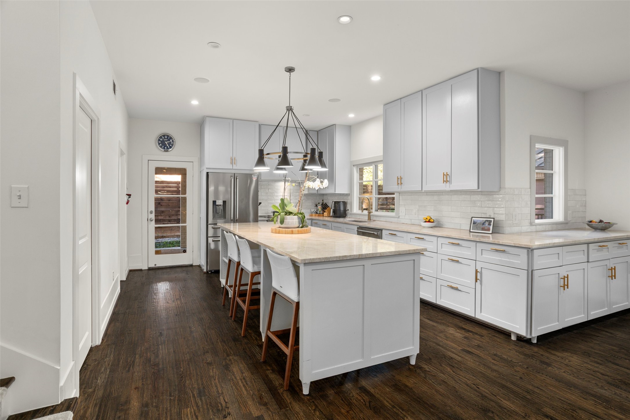 2821 Harlanwood Fort Worth TX 76109