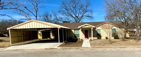 1911 Park Street Clifton TX 76634
