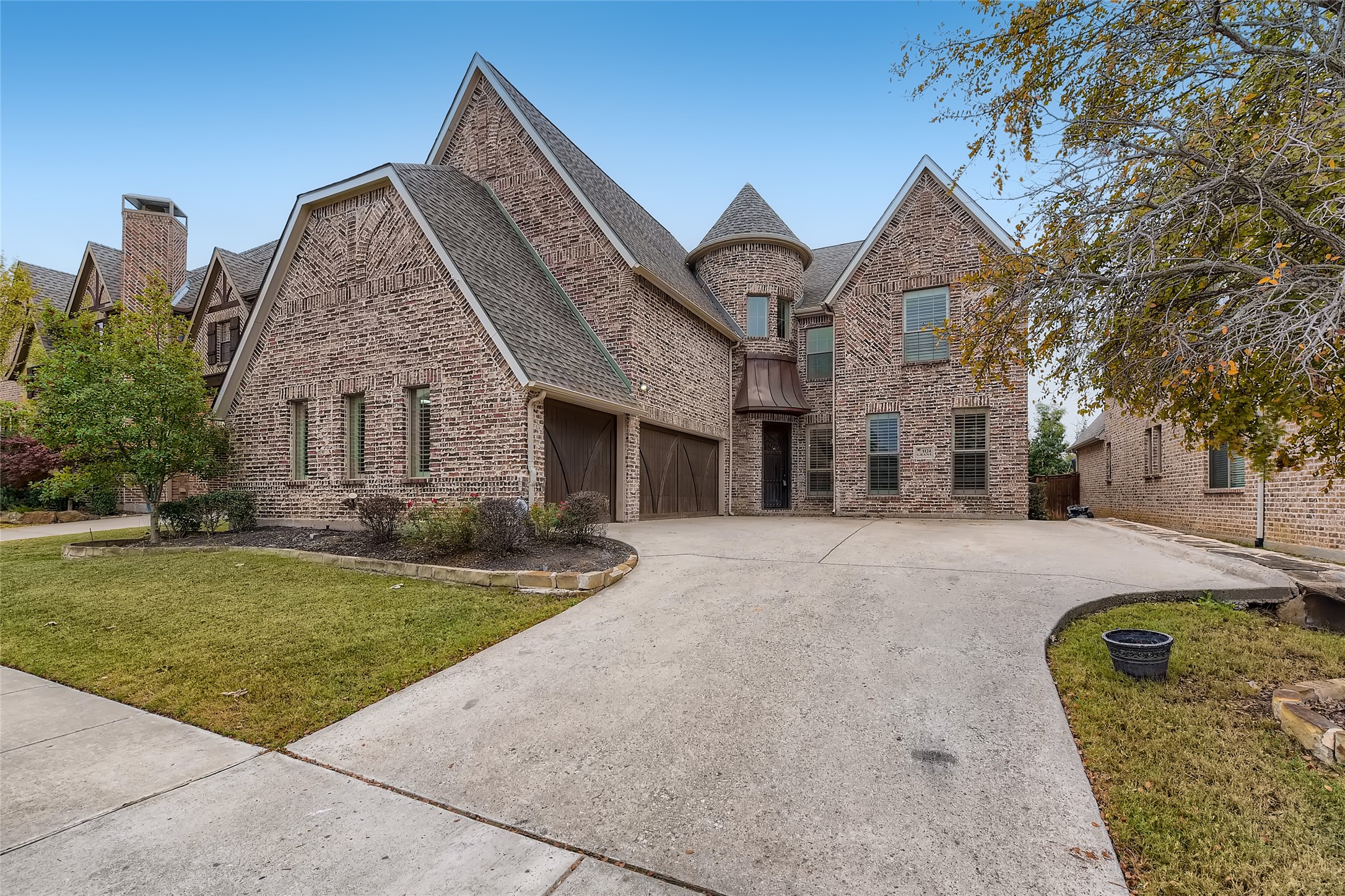 1124 Grant Avenue Lantana TX 76226