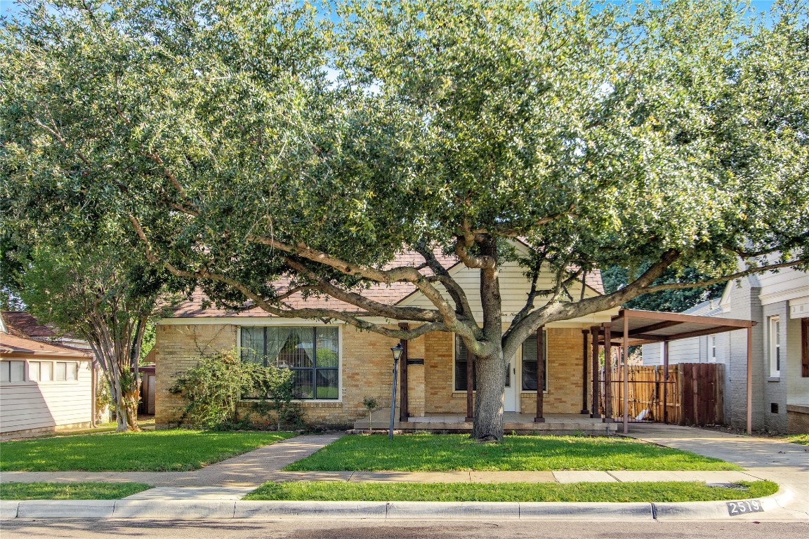 2519 Alco Avenue Dallas TX 75211