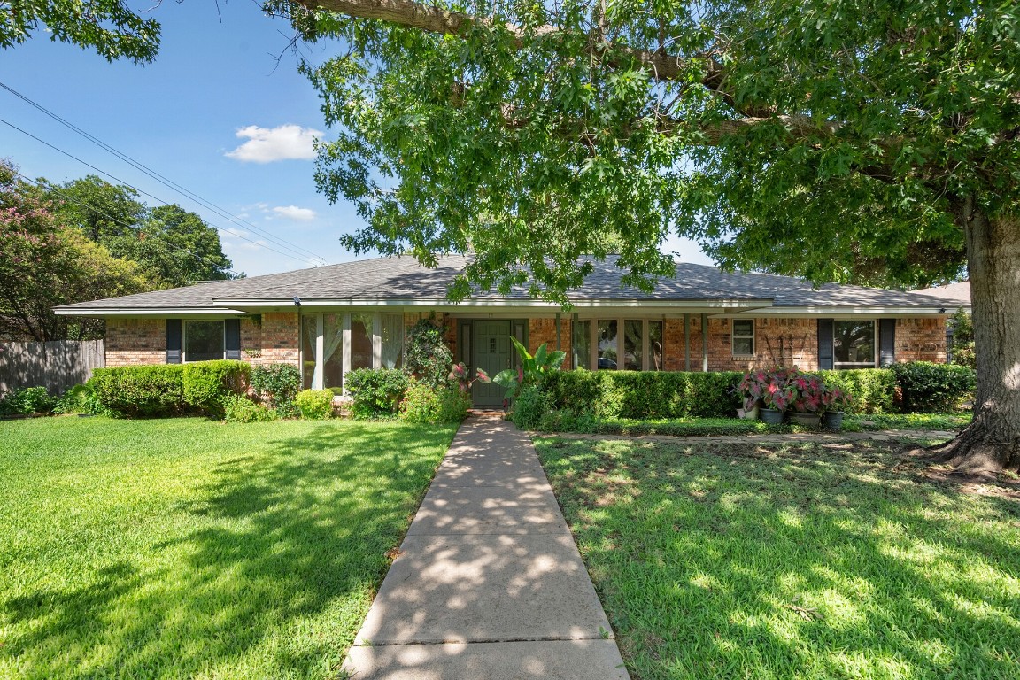 5200 Wentworth Street Fort Worth TX 76132