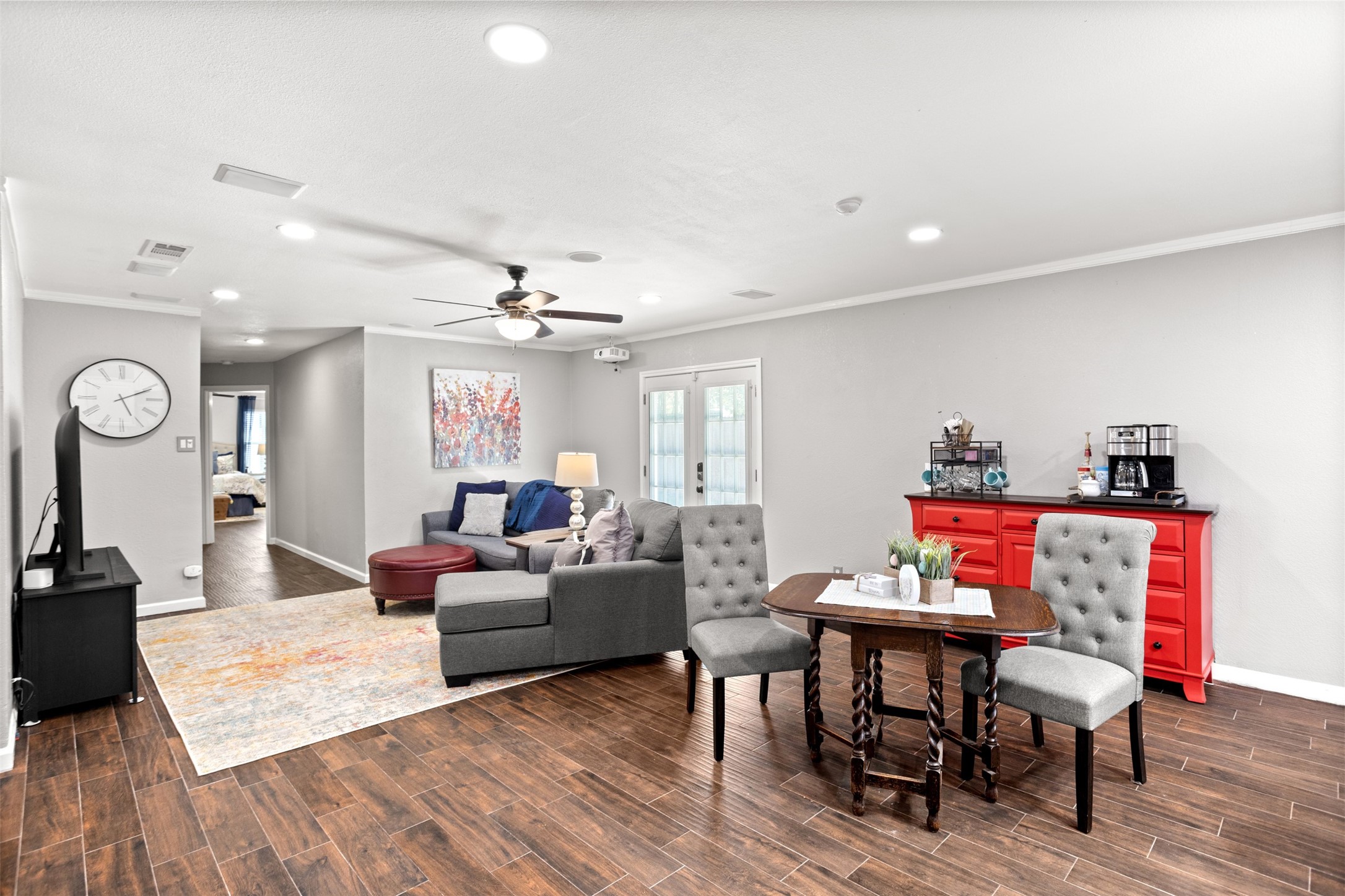 201 Olive Street Hurst TX 76053
