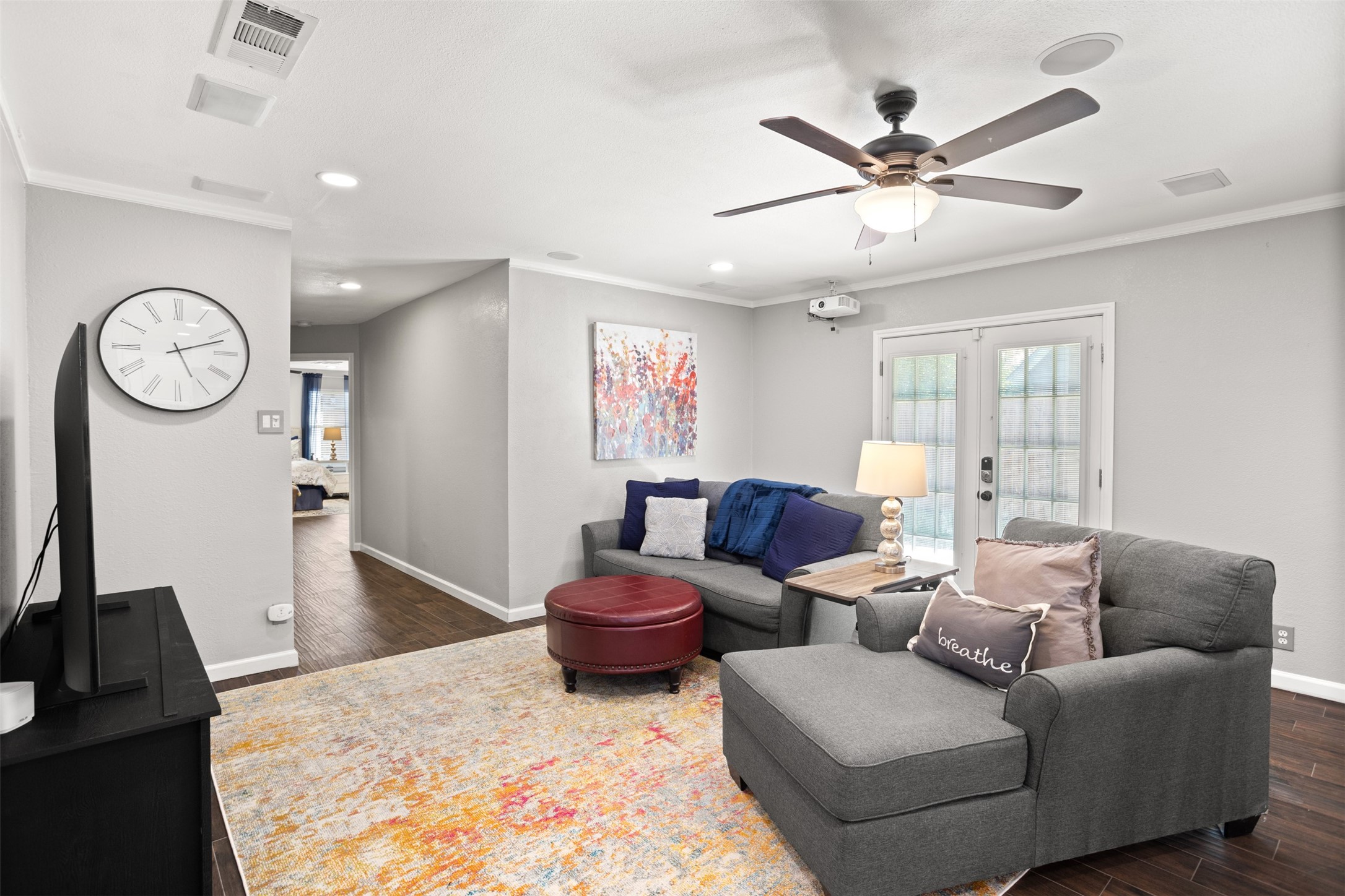 201 Olive Street Hurst TX 76053