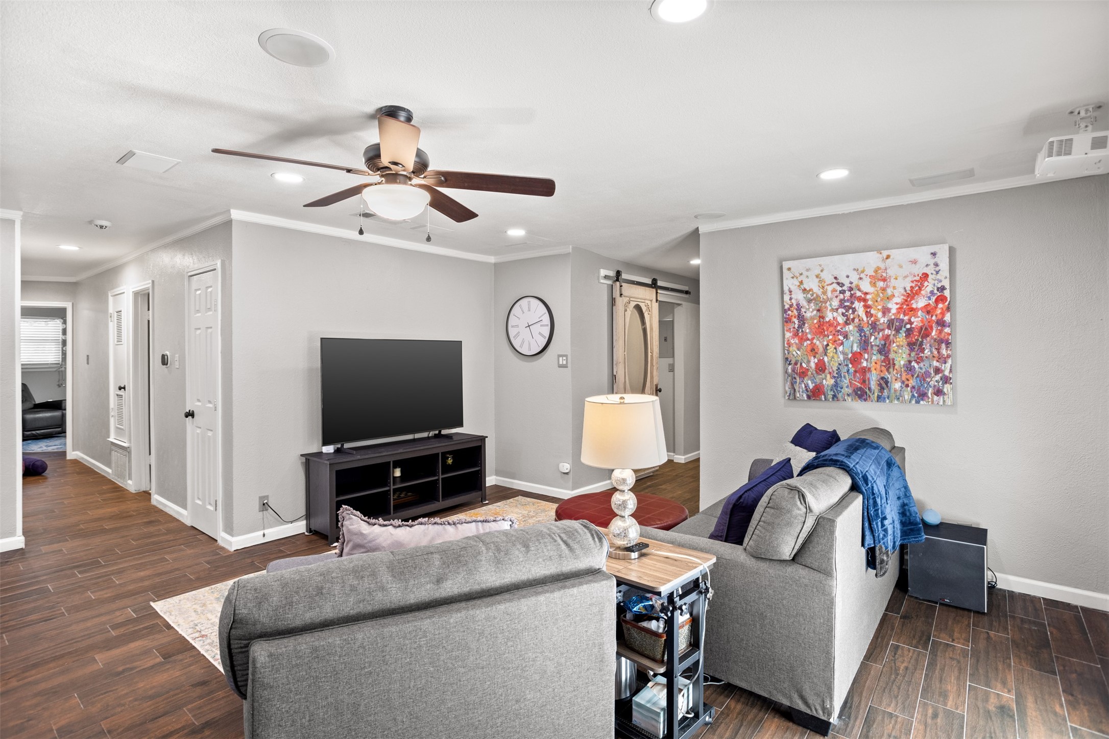 201 Olive Street Hurst TX 76053