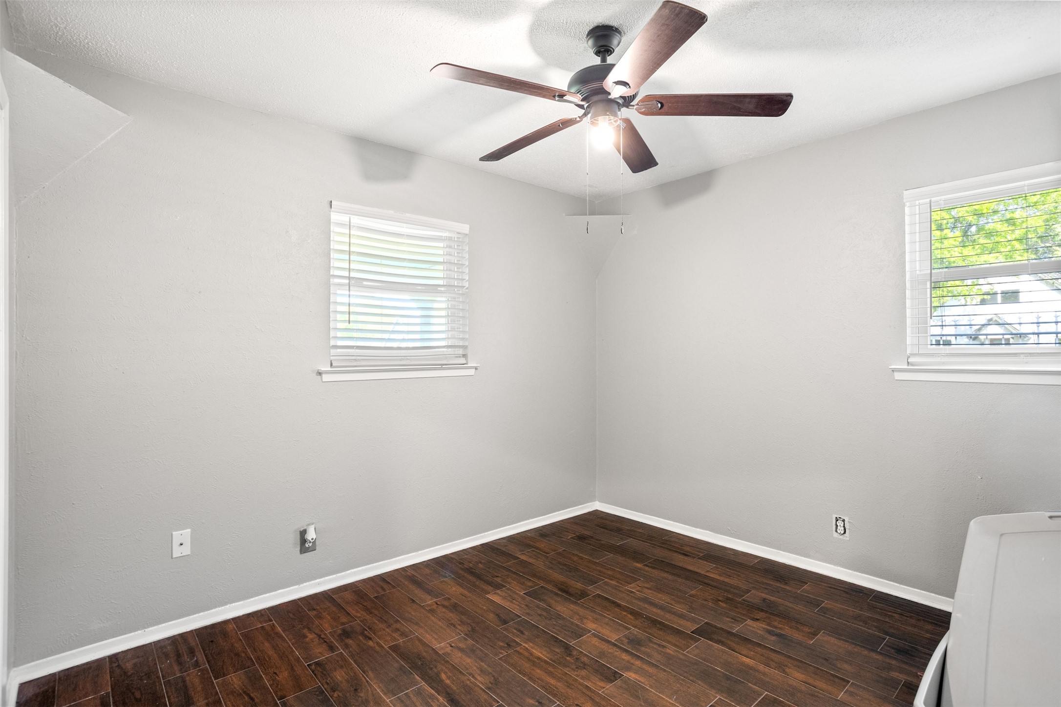 201 Olive Street Hurst TX 76053