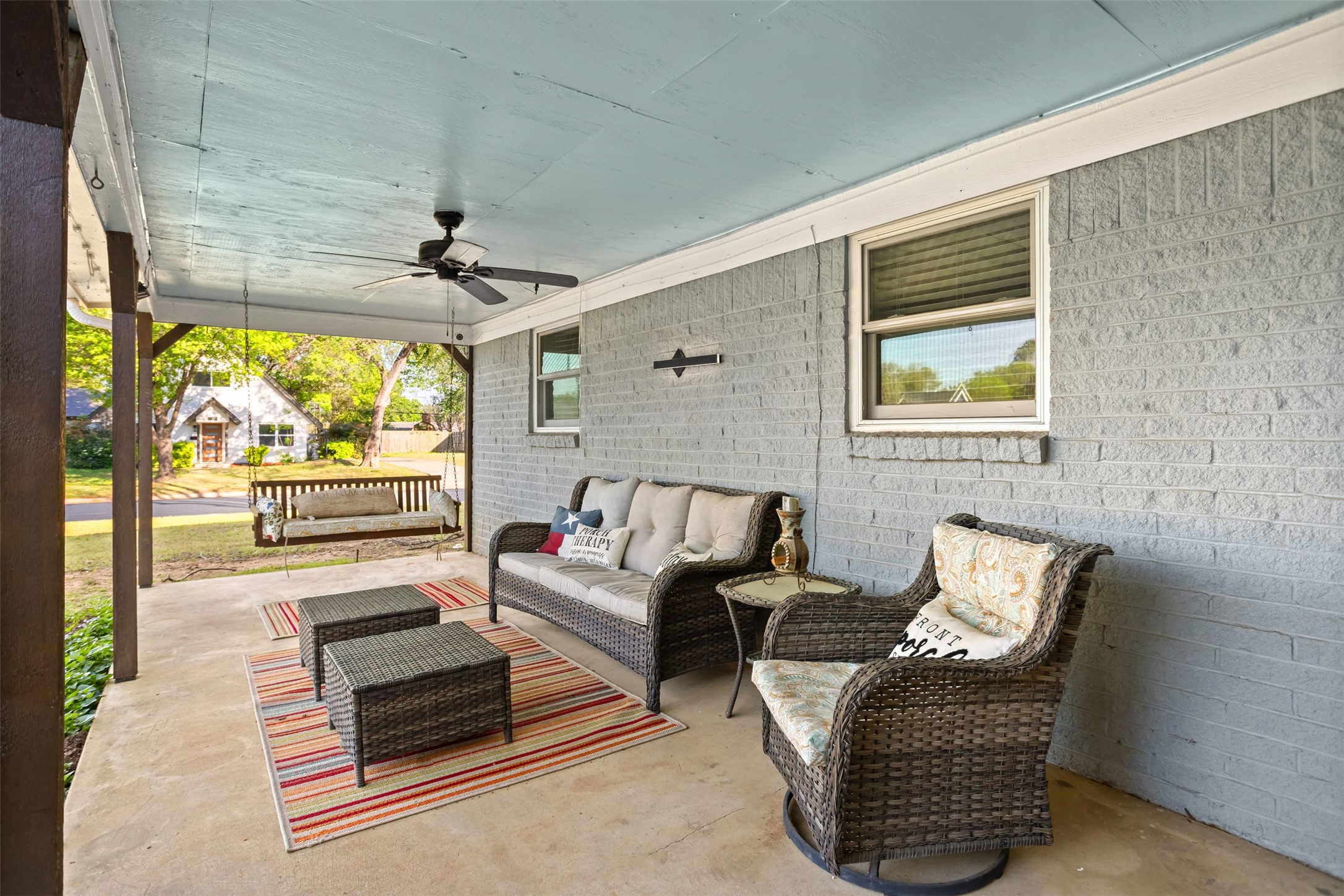 201 Olive Street Hurst TX 76053