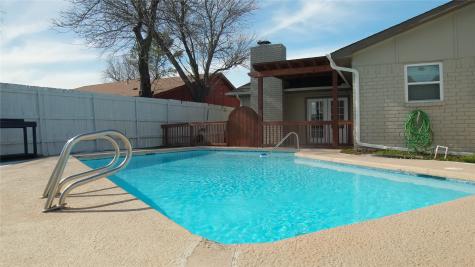 1832 Clear Creek Lane Carrollton TX 75007