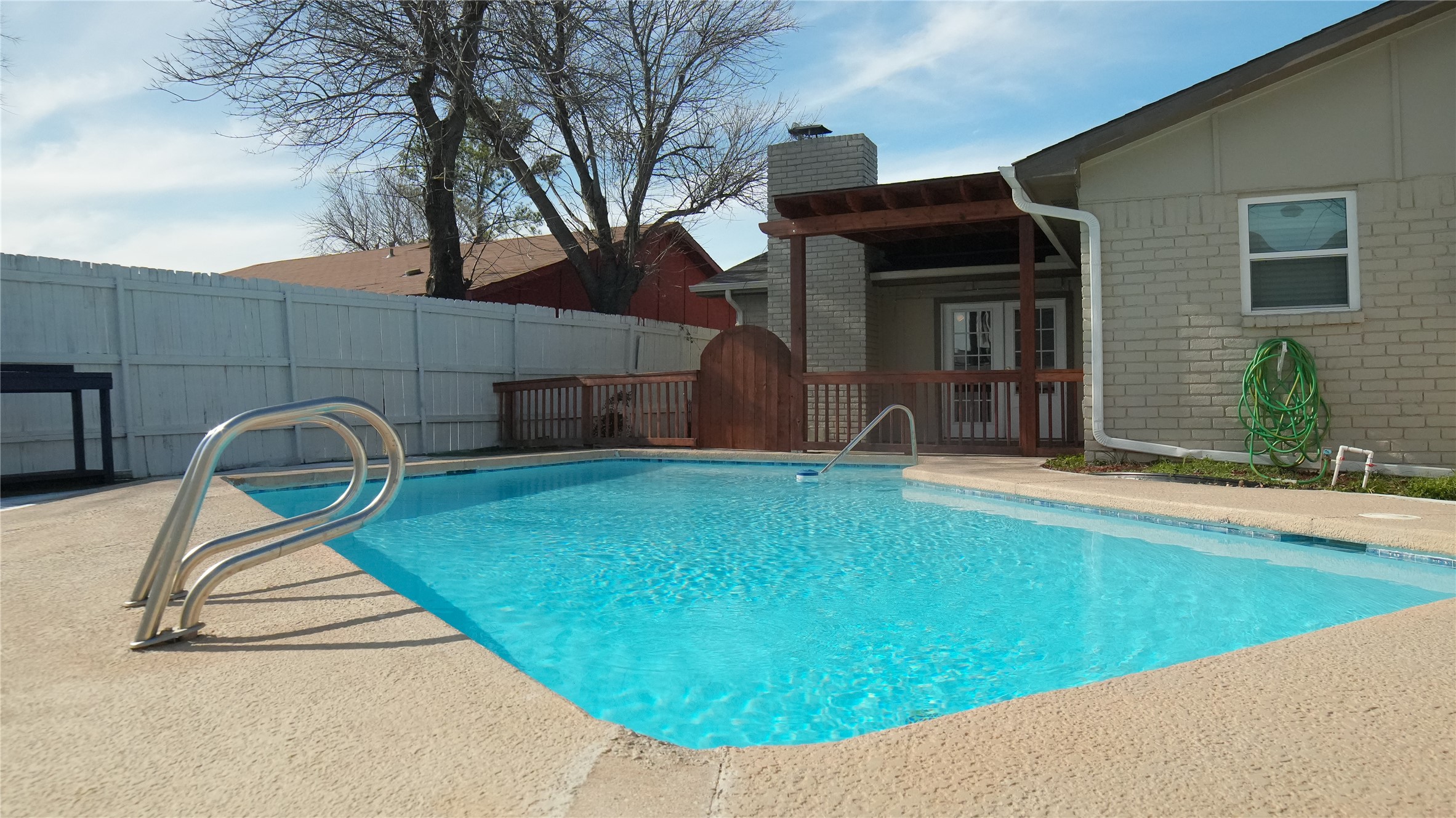 1832 Clear Creek Lane Carrollton TX 75007