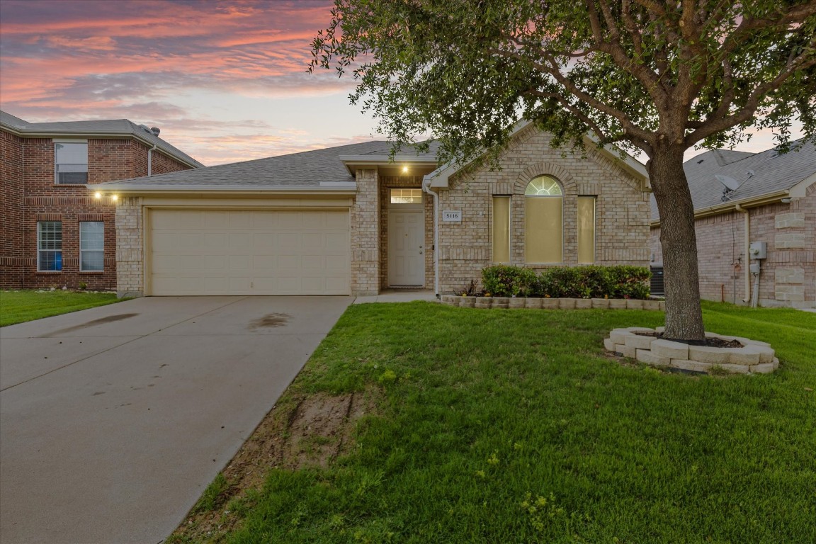 5116 Parkview Hills Lane Fort Worth TX 76179