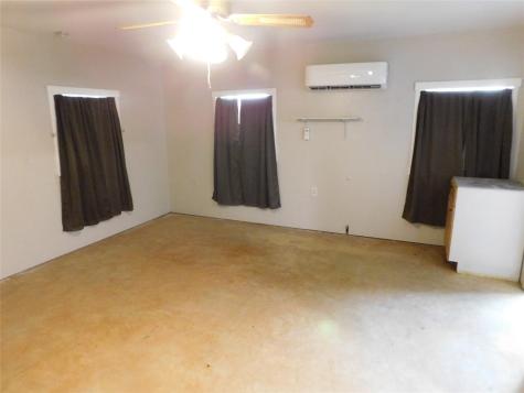 116 S Brewster Street Rising Star TX 76471