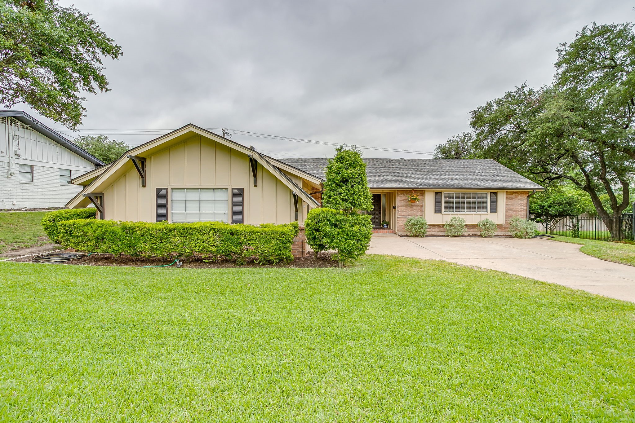 6601 Dakar Road W Fort Worth TX 76116