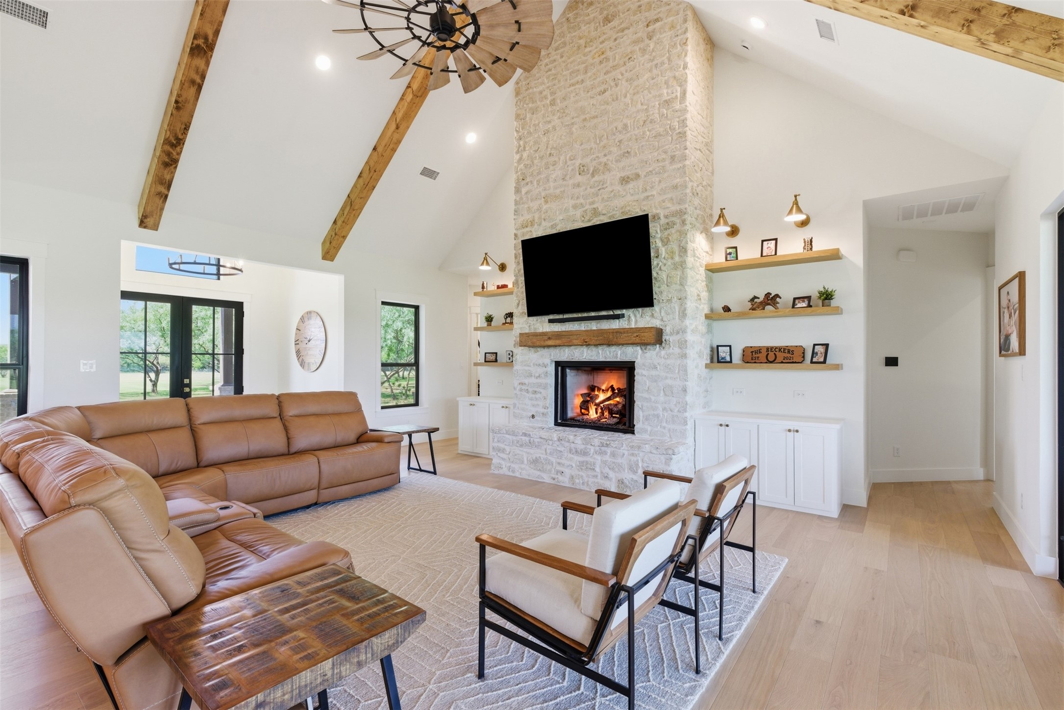 519 Reason Jones Road Valley View TX 76272