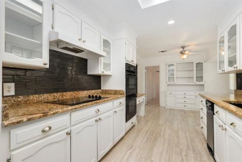 4605 Brandingshire Place Fort Worth TX 76133