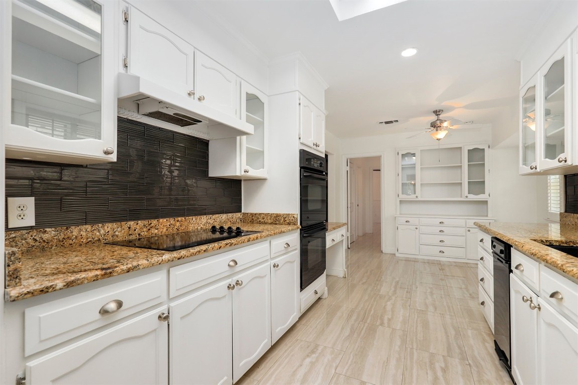 4605 Brandingshire Place Fort Worth TX 76133