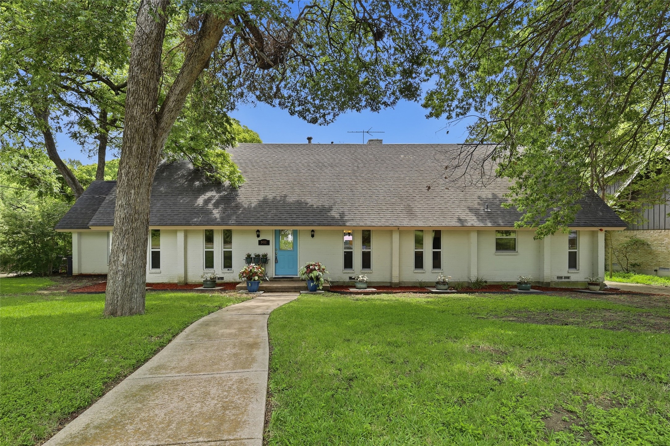 9432 Dixie Lane Dallas TX 75228