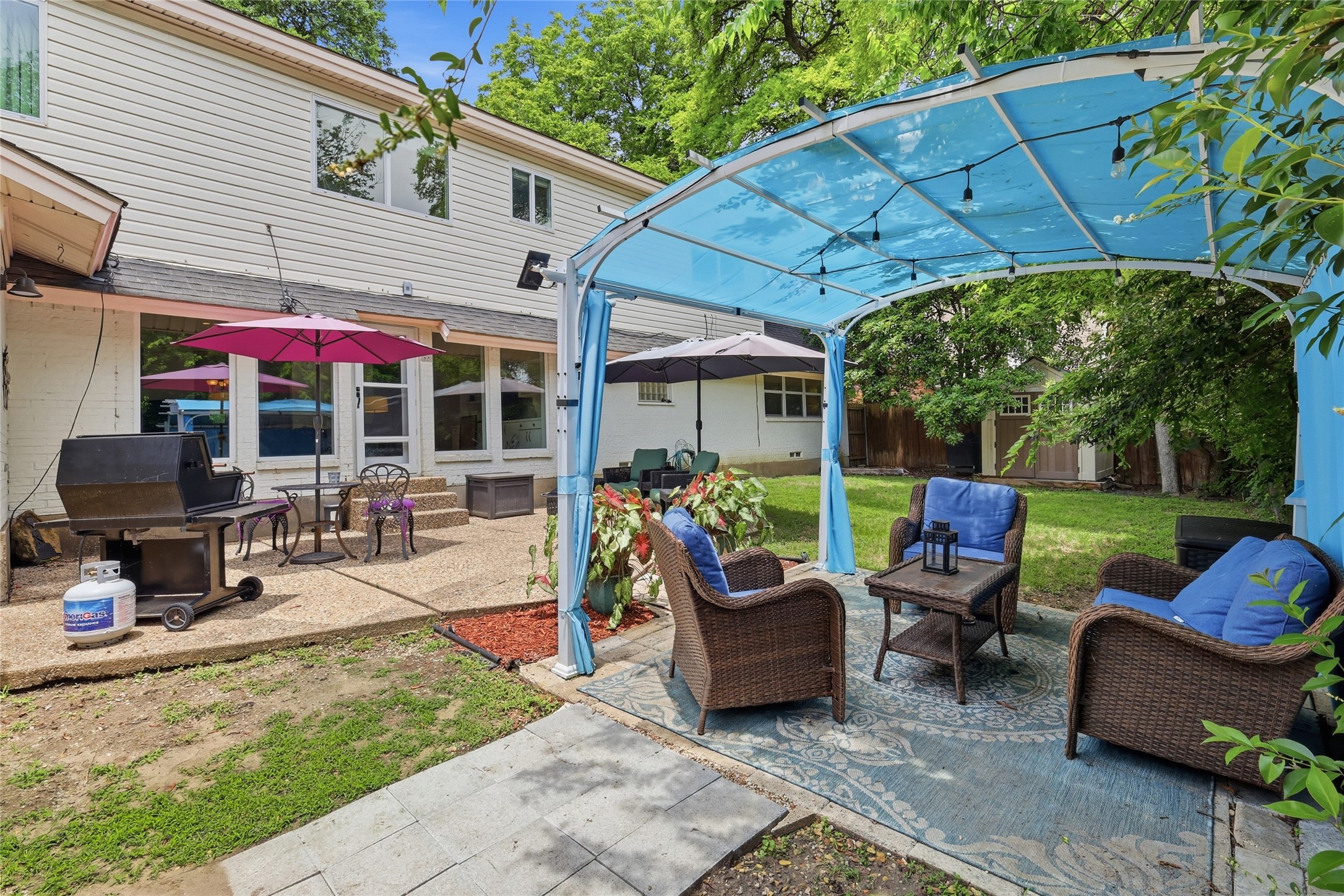 9432 Dixie Lane Dallas TX 75228