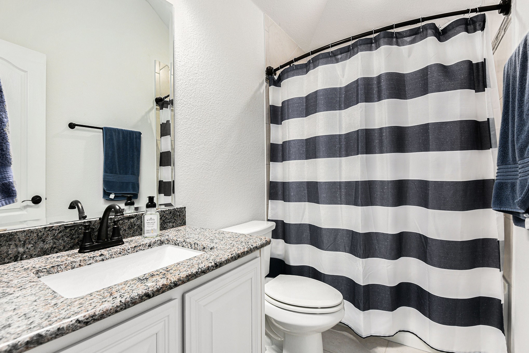 303 Pineview Lane Ponder TX 76259