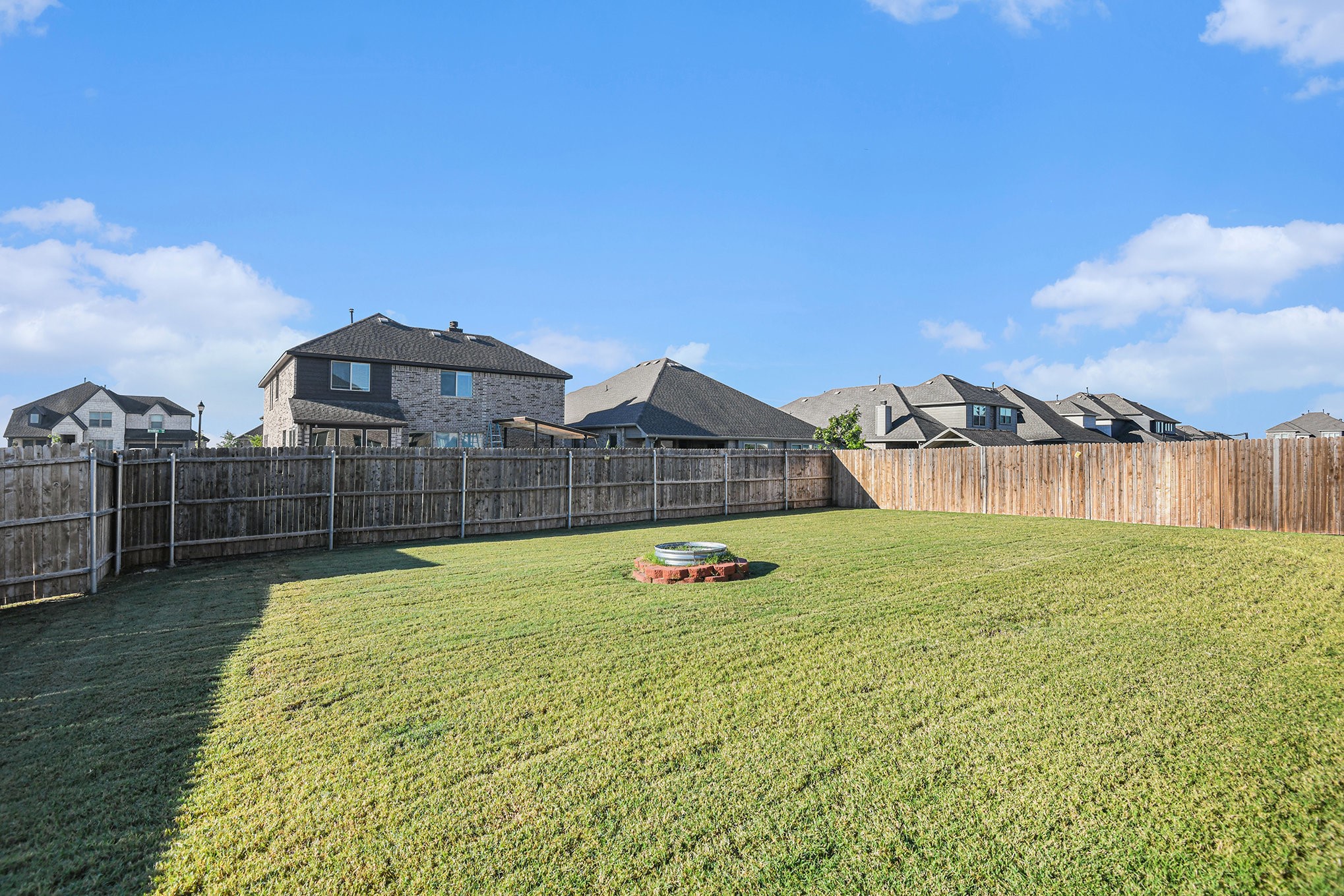 303 Pineview Lane Ponder TX 76259