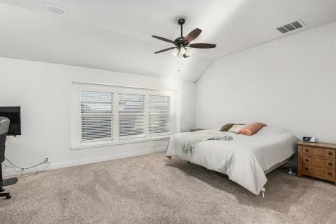 303 Pineview Lane Ponder TX 76259