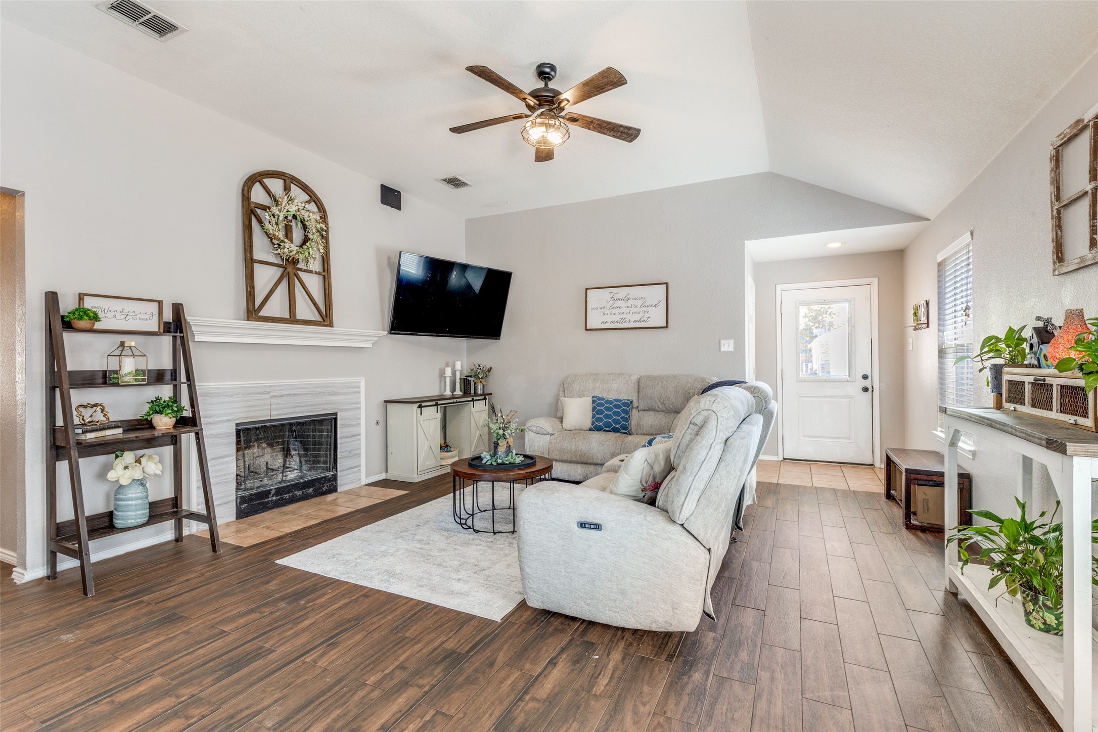 1180 Kachina Lane Fort Worth TX 76052