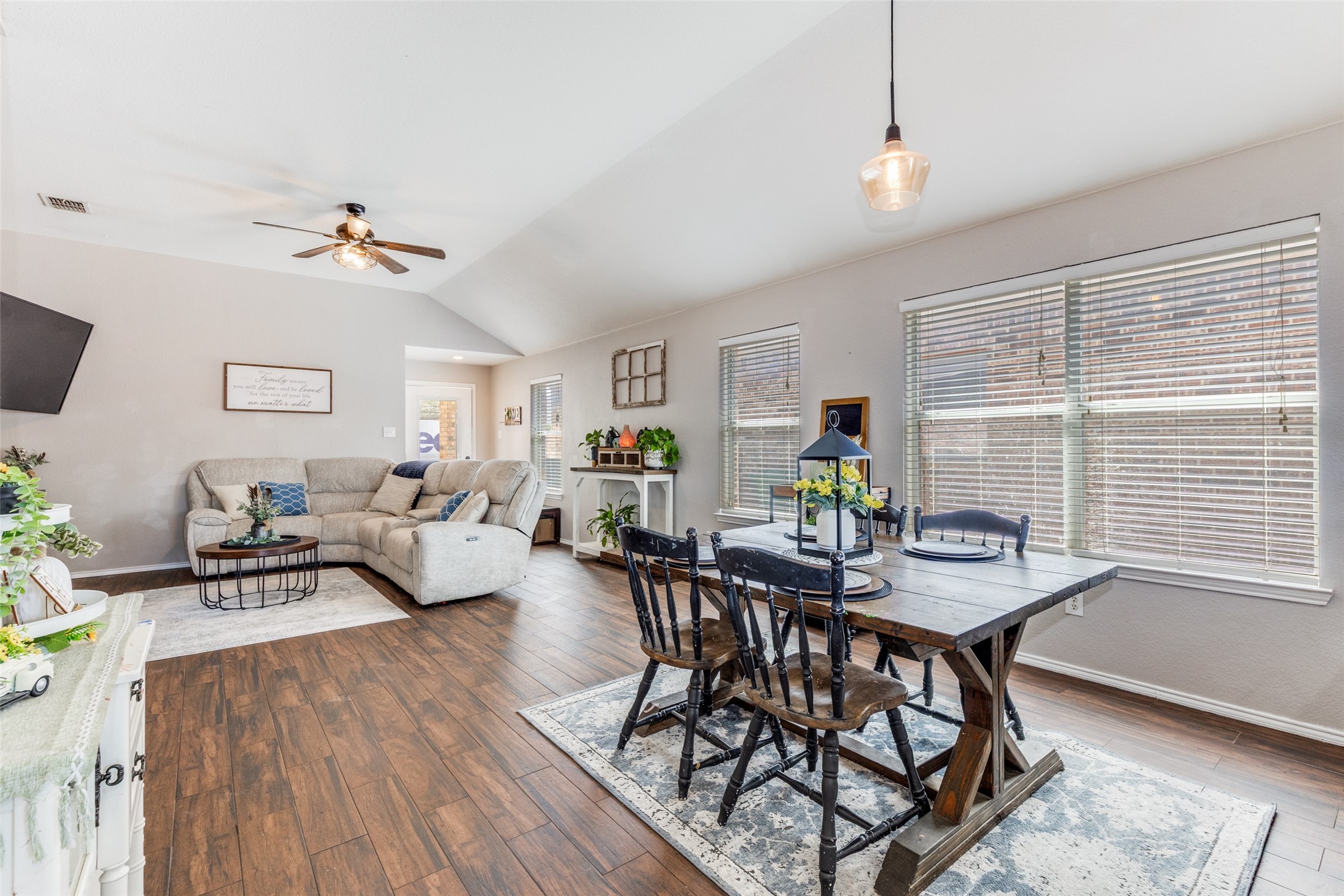 1180 Kachina Lane Fort Worth TX 76052