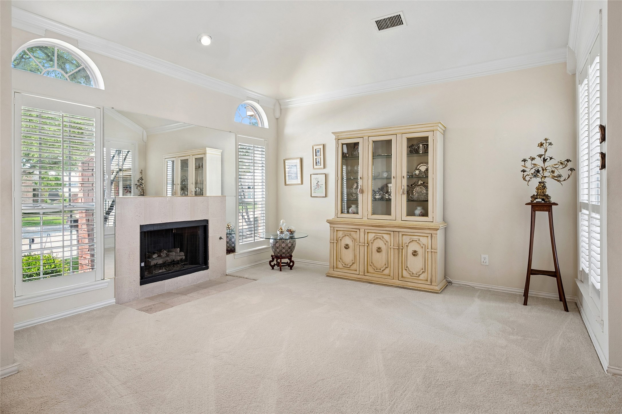 4267 Timberglen Road Dallas TX 75287