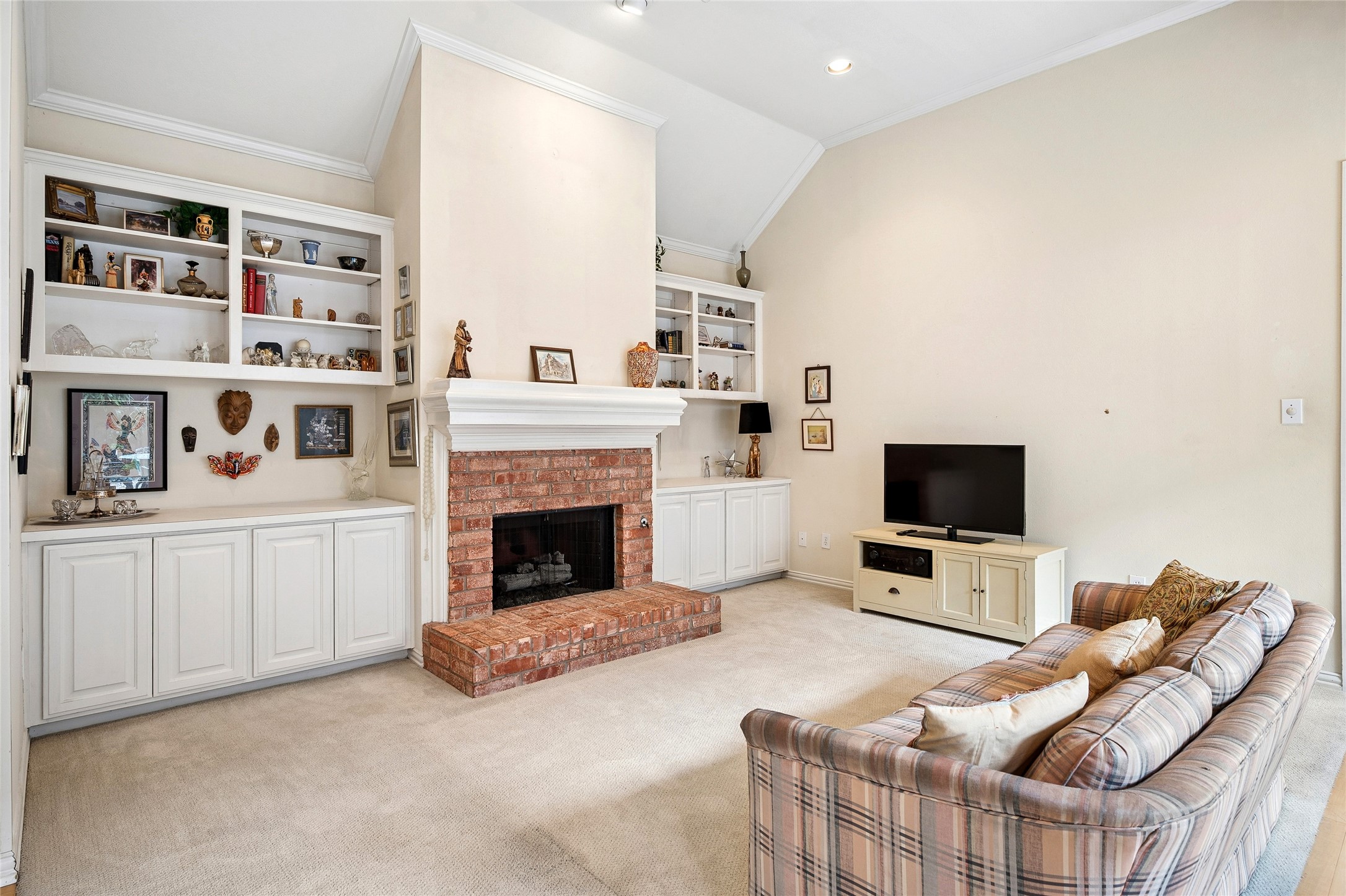4267 Timberglen Road Dallas TX 75287