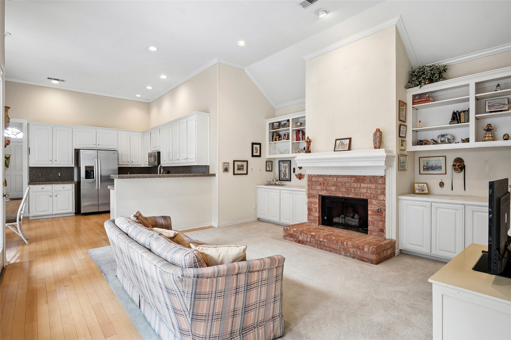 4267 Timberglen Road Dallas TX 75287