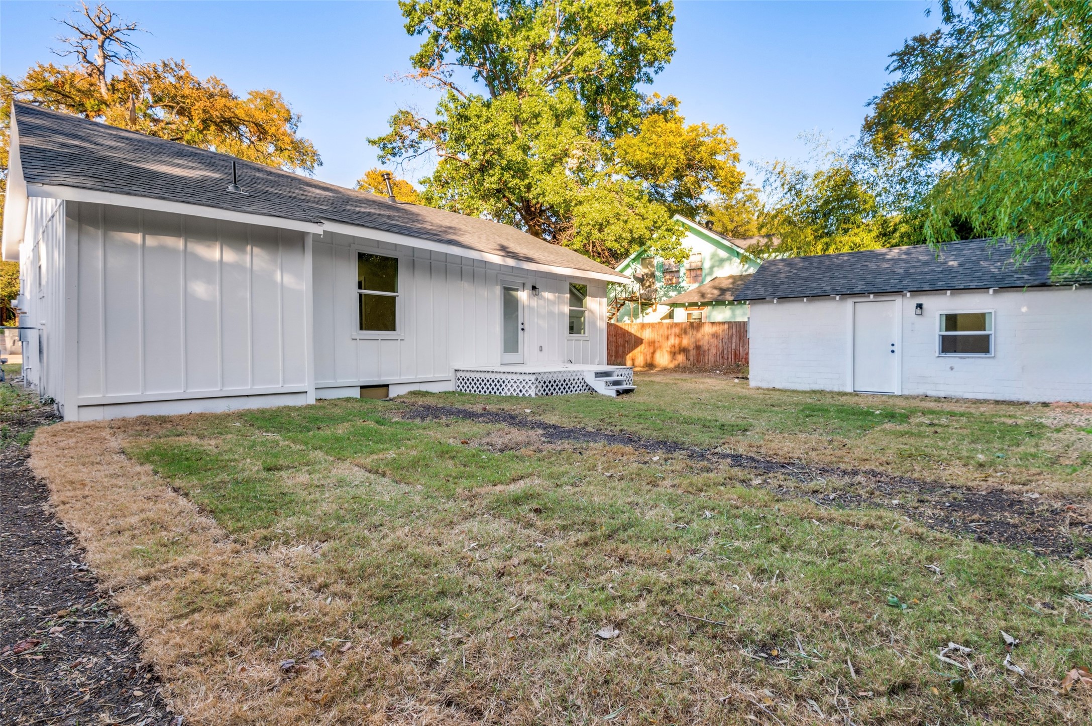 522 Griffith Avenue Dallas TX 75208