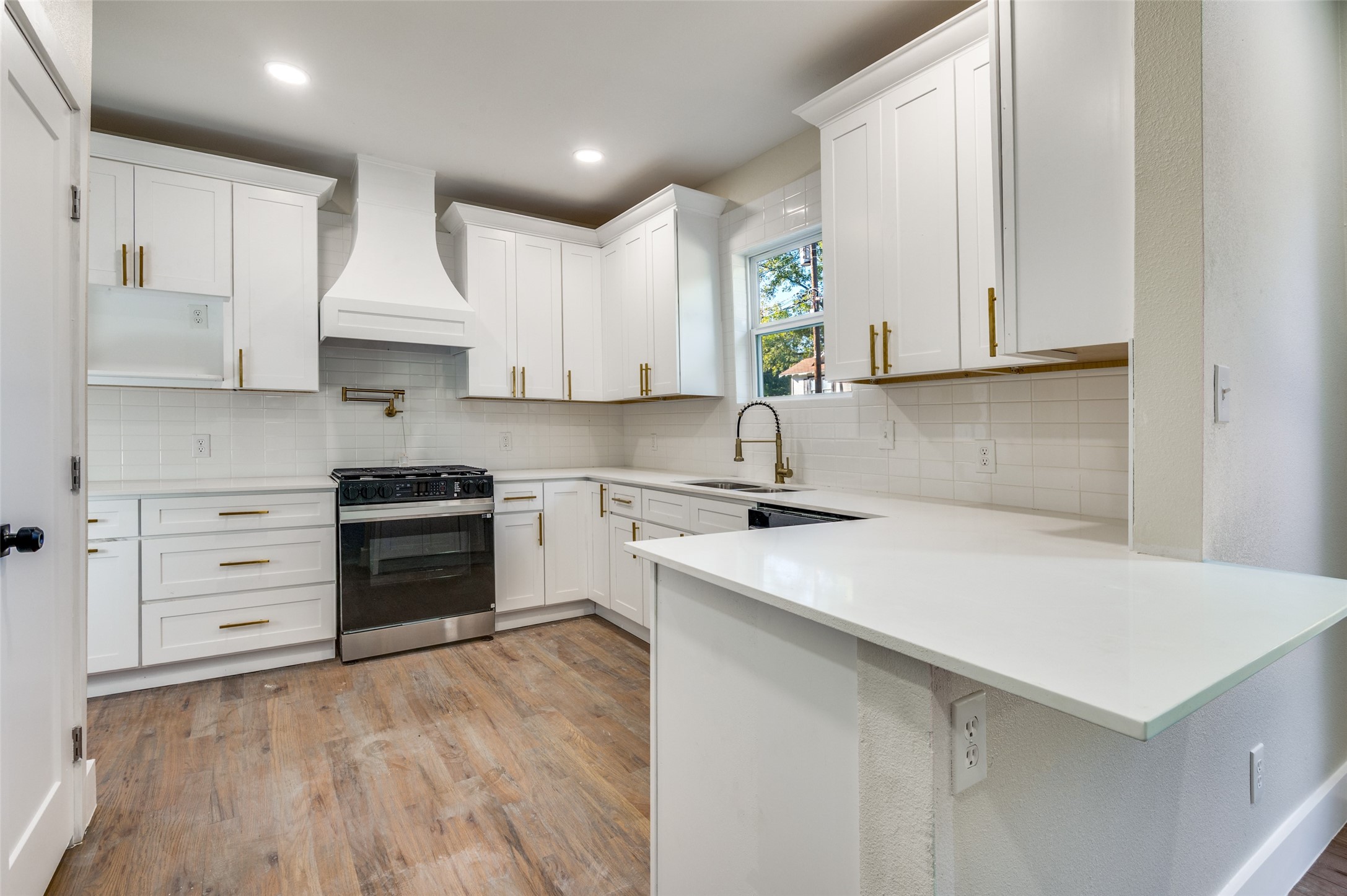 522 Griffith Avenue Dallas TX 75208