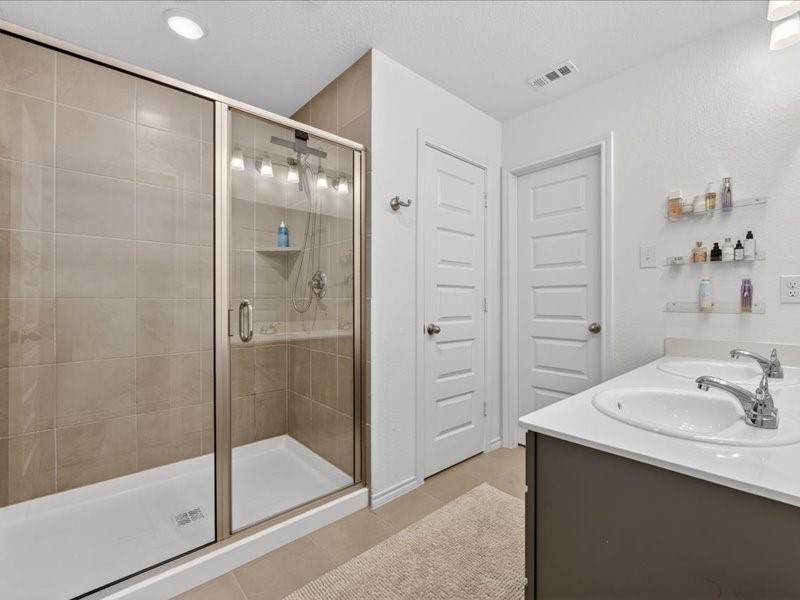 2921 Dixondale Drive Fort Worth TX 76108