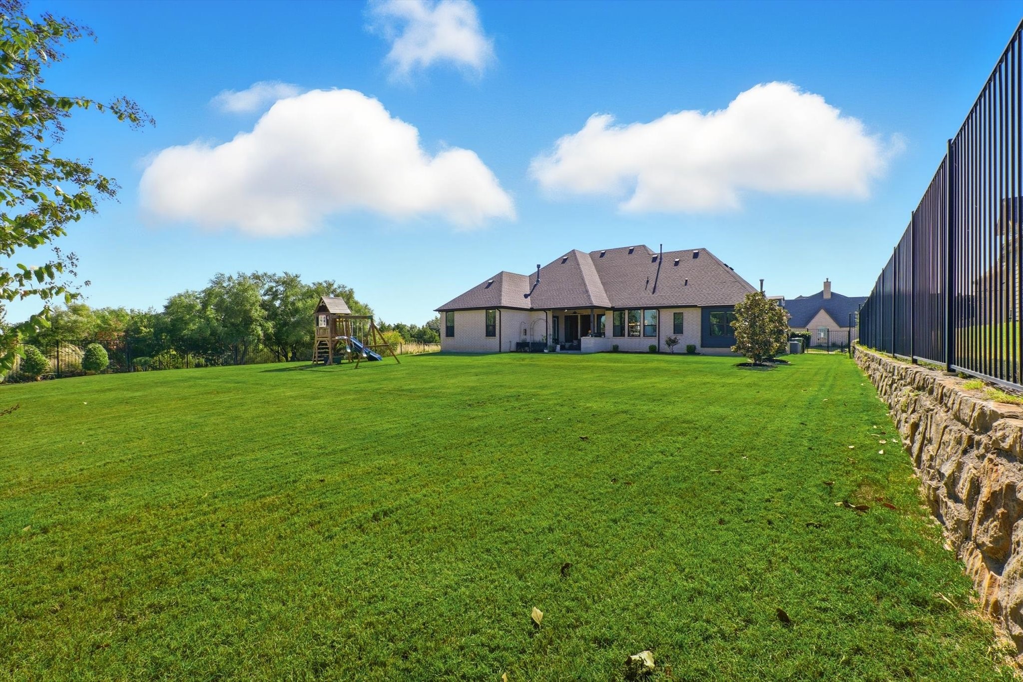 1319 Hicks Trail Lucas TX 75002