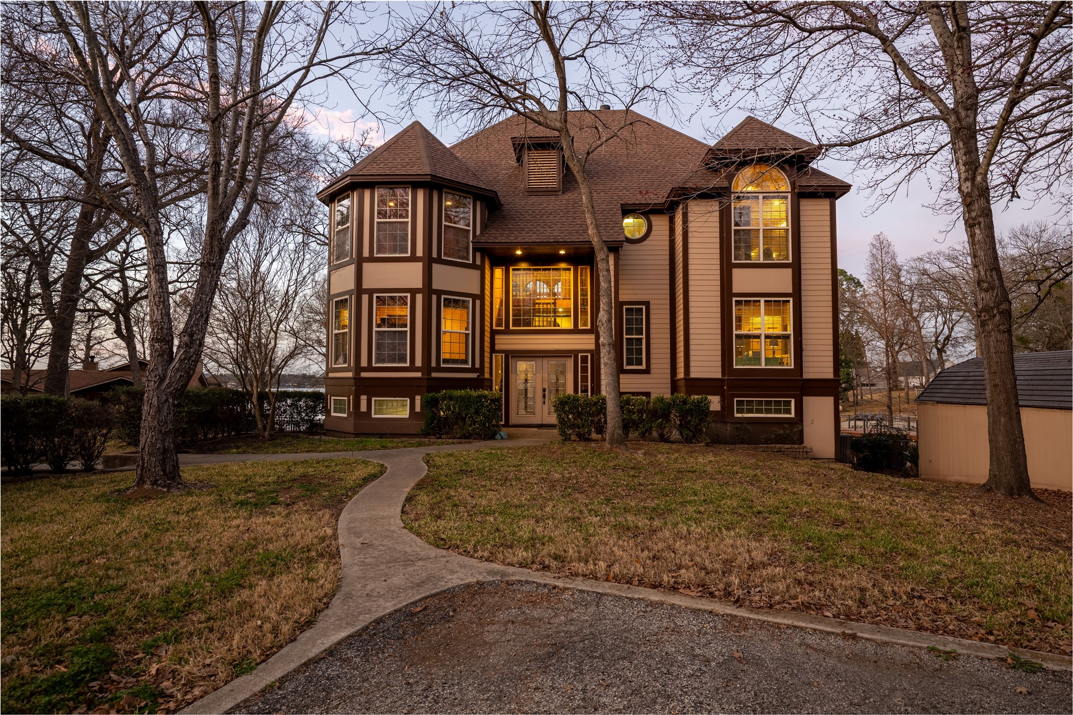 122 Bayside Circle Malakoff TX 75148