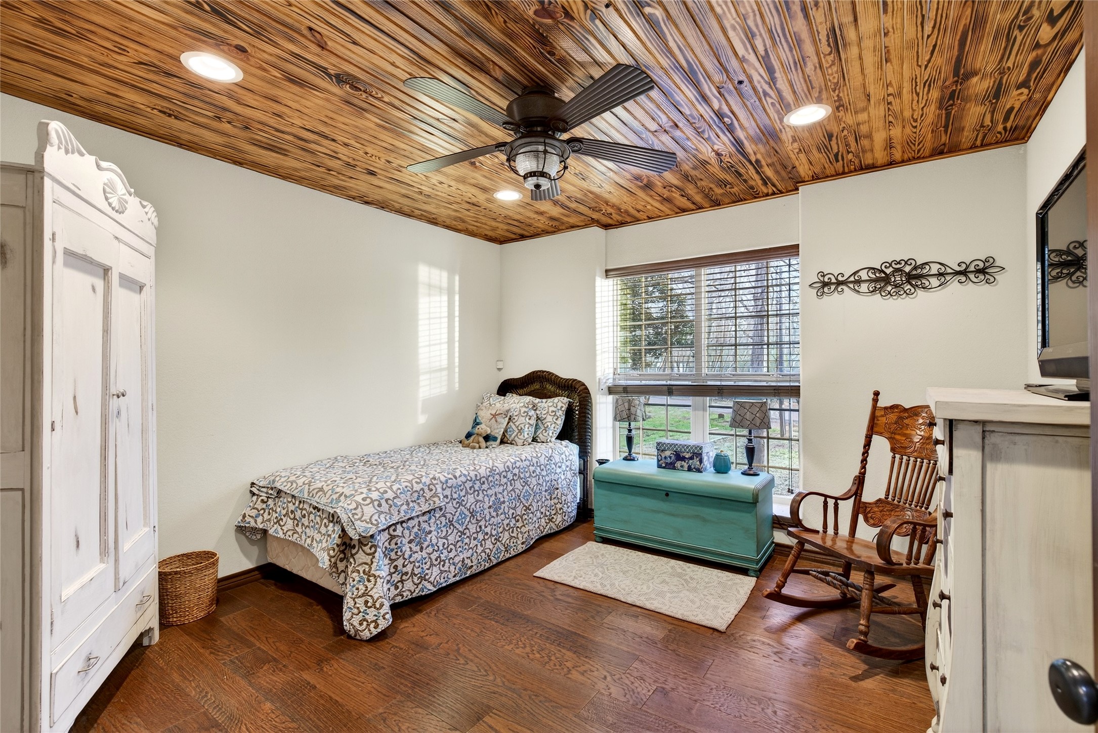 122 Bayside Circle Malakoff TX 75148