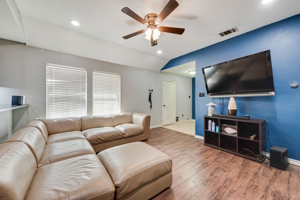 2408 Oak Dale Road Dallas TX 75241