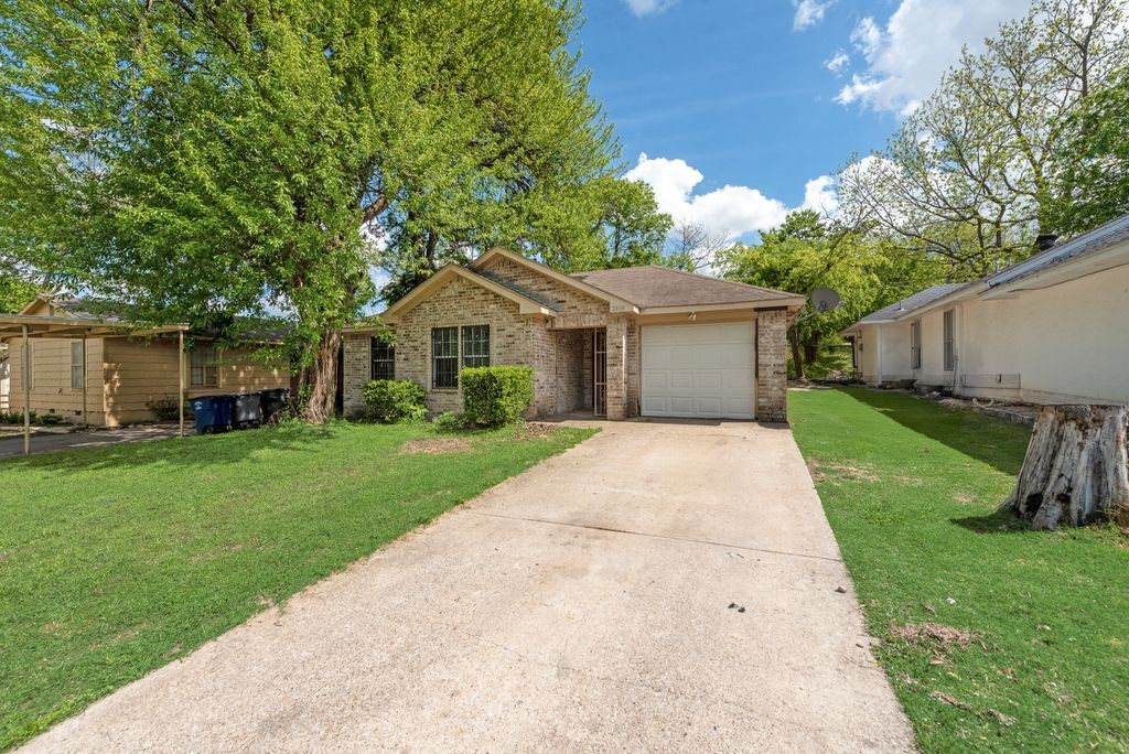 2408 Oak Dale Road Dallas TX 75241