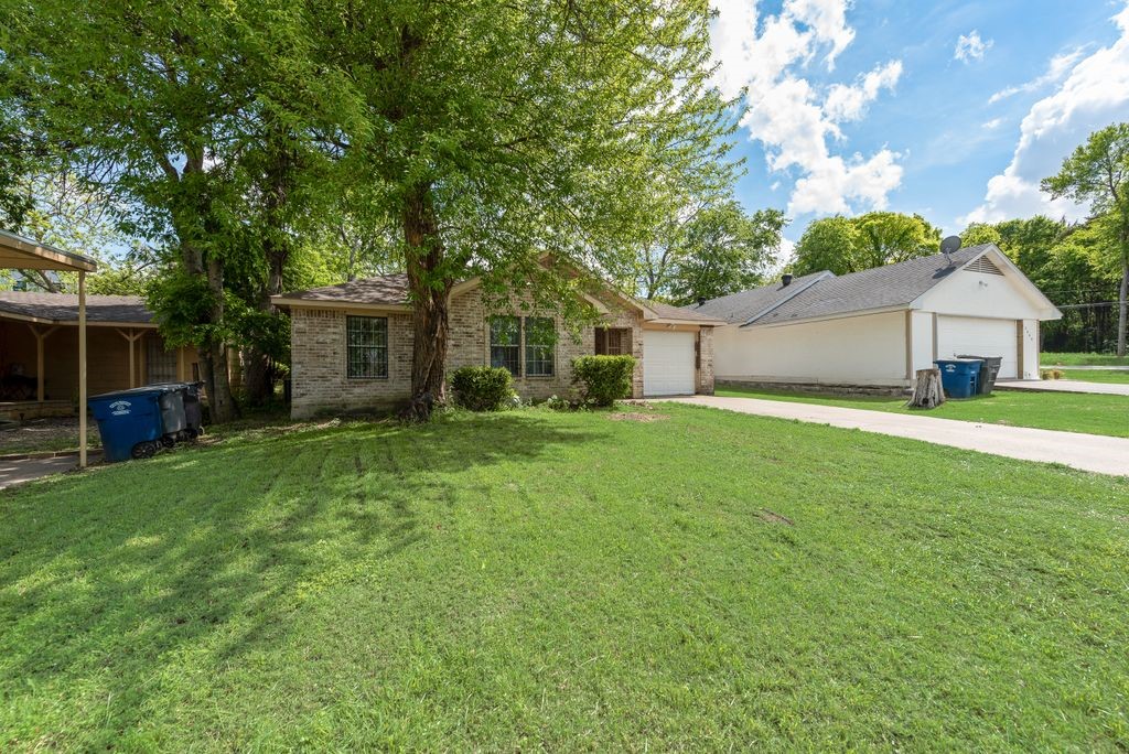2408 Oak Dale Road Dallas TX 75241